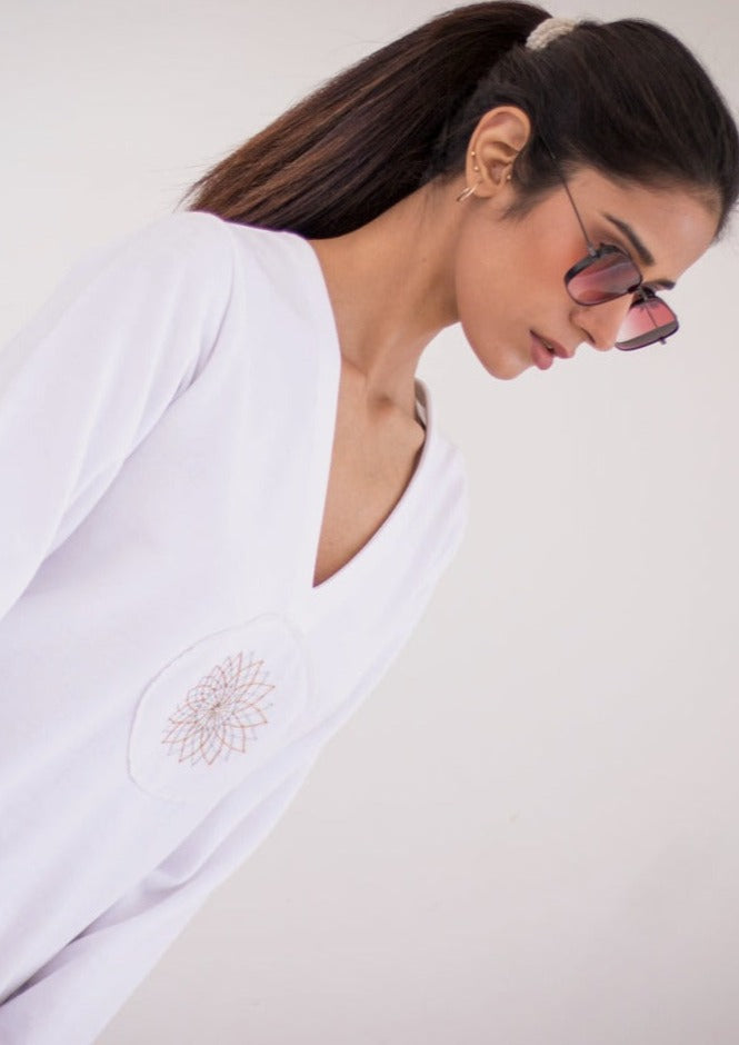Luxury knits short shirt in white