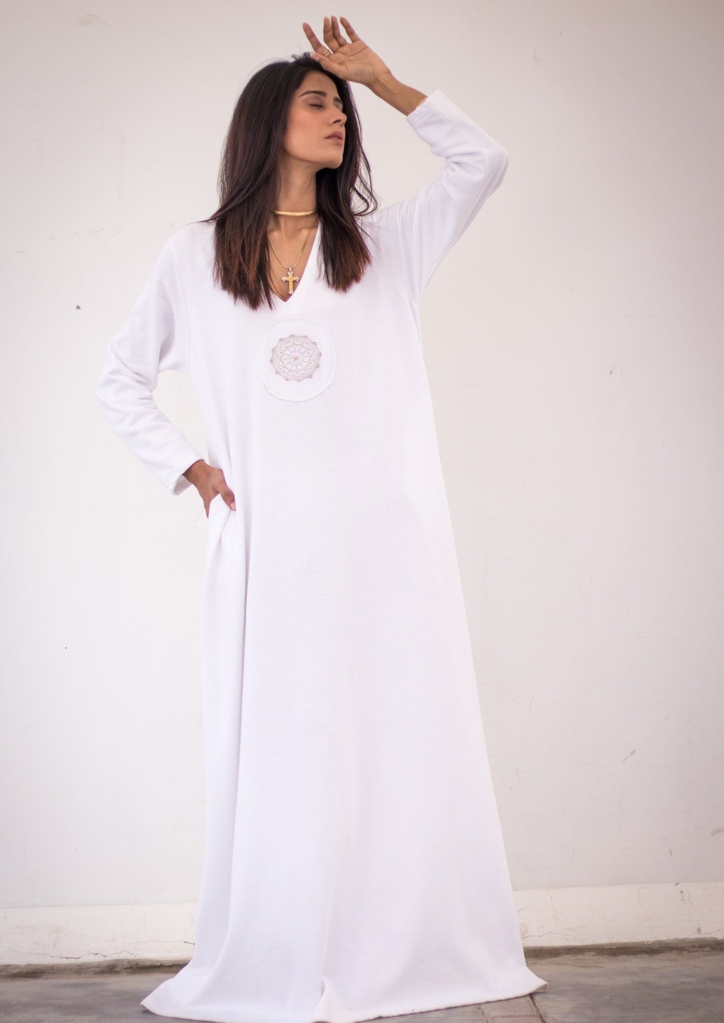 Luxury knits long dress in white