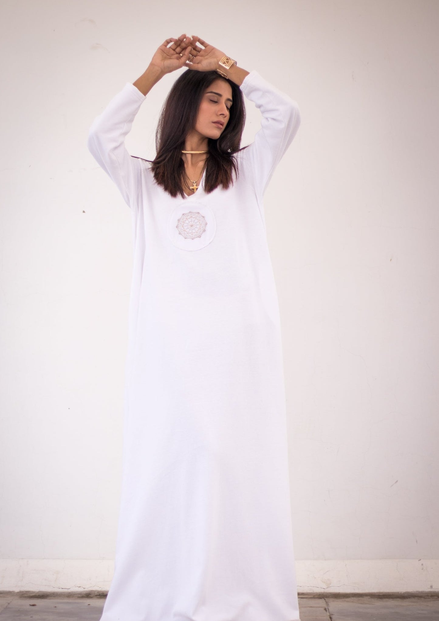 Luxury knits long dress in white